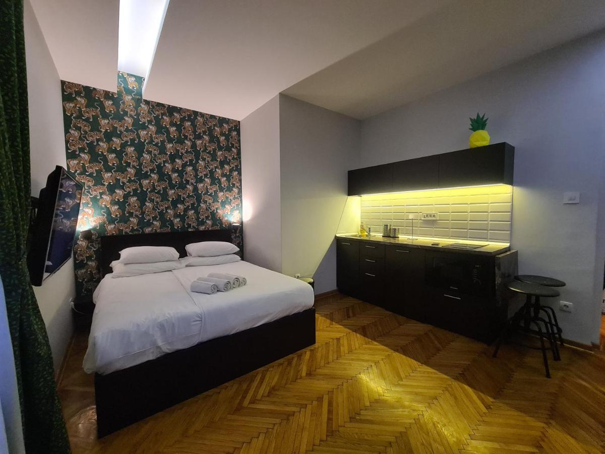 Urban Studio In City Center Belgrad Exteriör bild